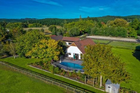 Photo of property in 31 Rangitopuni Road, Riverhead, 0793