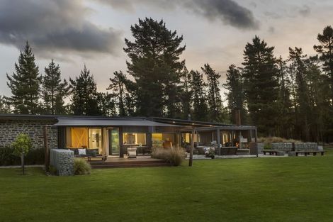 Photo of property in 137 Bannockburn Road, Cromwell, 9384