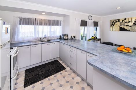 Photo of property in 25a Short Street, Papakura, 2110