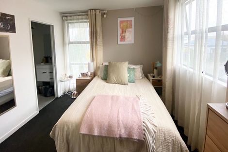 Photo of property in 1/40 Brockworth Place, Riccarton, Christchurch, 8011