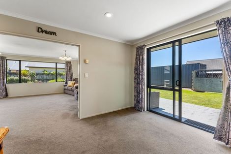 Photo of property in 2 Mayer Crescent, Wakefield, 7025