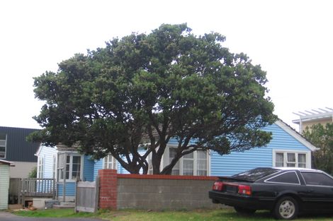 Photo of property in 11 Hector Street, Seatoun, Wellington, 6022