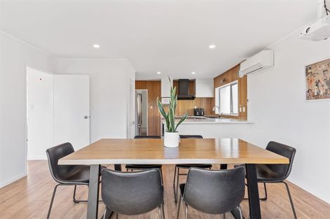 Photo of property in 1/2 Perendale Close, Somerville, Auckland, 2014