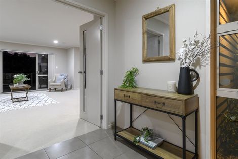 Photo of property in 136 Waterside Drive, Pyes Pa, Tauranga, 3112