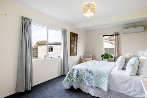 Photo of property in 12 Beadle Place, St Andrews, Hamilton, 3200