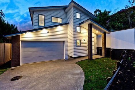 Photo of property in 1b Rae Road, Campbells Bay, Auckland, 0620