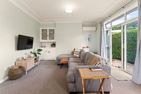 Photo of property in 127 Mornington Road, Kenmure, Dunedin, 9011