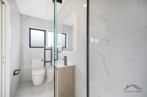 Photo of property in 24c Grande Vue Road, Papatoetoe, Auckland, 2025