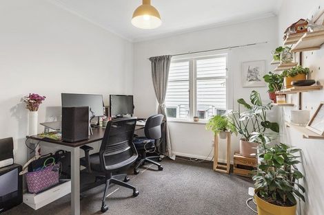 Photo of property in 18 Hepara Street, Hataitai, Wellington, 6021