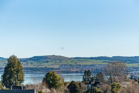 Photo of property in 1/81 Shepherd Road, Waipahihi, Taupo, 3330