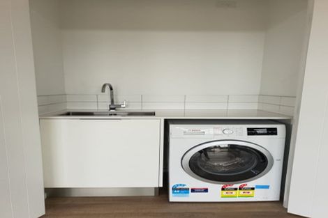 Photo of property in 19a Braemar Road, Rothesay Bay, Auckland, 0630