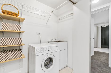 Photo of property in 2/23 Opito Way, East Tamaki, Auckland, 2013