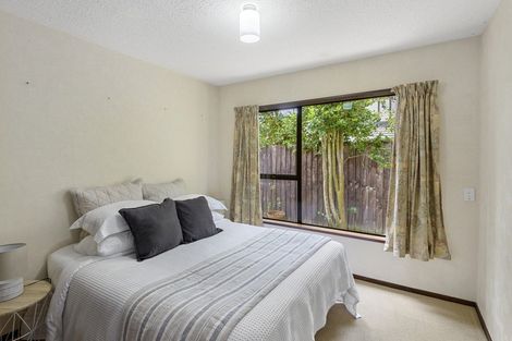 Photo of property in 25 Montclare Avenue, Ilam, Christchurch, 8041