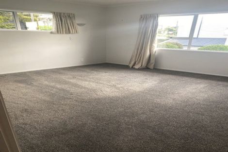 Photo of property in 93 Hebron Road, Waiake, Auckland, 0630