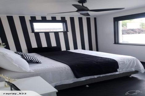 Photo of property in 215 Sandwich Road, St Andrews, Hamilton, 3200