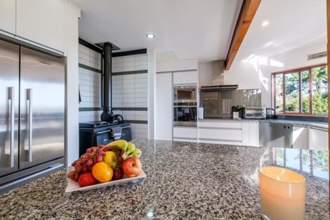 Photo of property in 39 Upper Harbour Drive, Greenhithe, Auckland, 0632