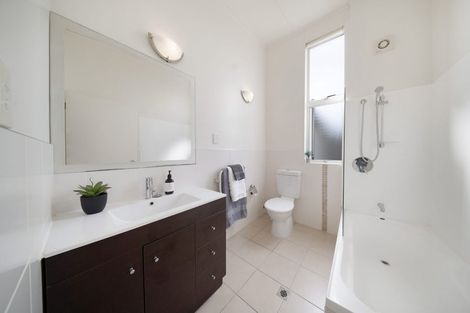 Photo of property in 3 Merlot Lane, Pukekohe, 2120