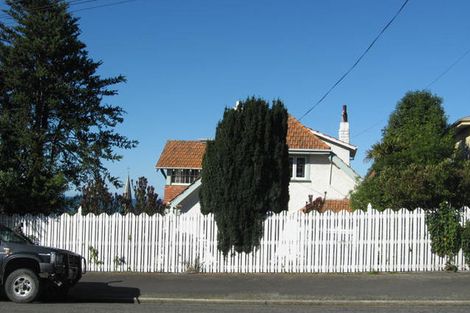 Photo of property in 15 Ure Street, South Hill, Oamaru, 9400