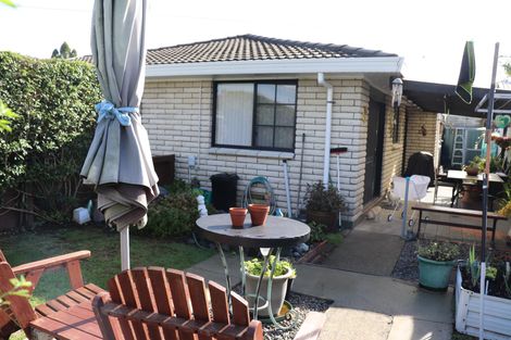 Photo of property in 84 Hakanoa Street, Huntly, 3700