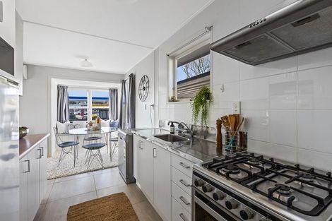 Photo of property in 71b Red Beach Road, Red Beach, 0932