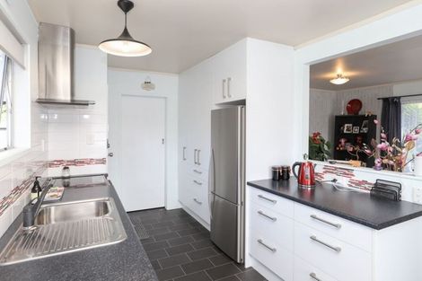 Photo of property in 12 Camden Place, Pukete, Hamilton, 3200