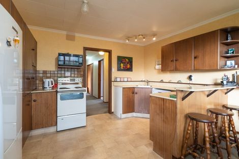 Photo of property in 27 Warwick Street, Riversdale, 9776