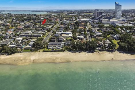 Photo of property in 2/17 Sanders Avenue, Takapuna, Auckland, 0622
