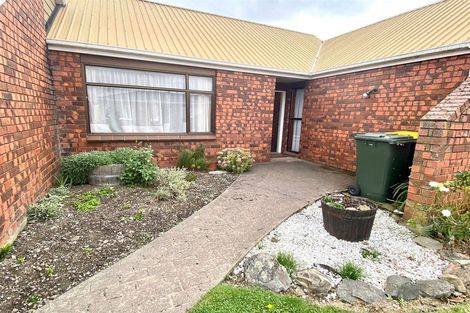 Photo of property in 124 Clyde Street, Balclutha, 9230