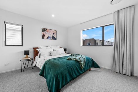 Photo of property in 21 Autumn Blaze Street, Hobsonville, Auckland, 0616