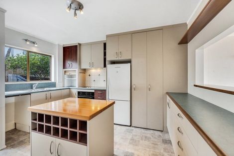 Photo of property in 4 Evelyn Road, Cockle Bay, Auckland, 2014