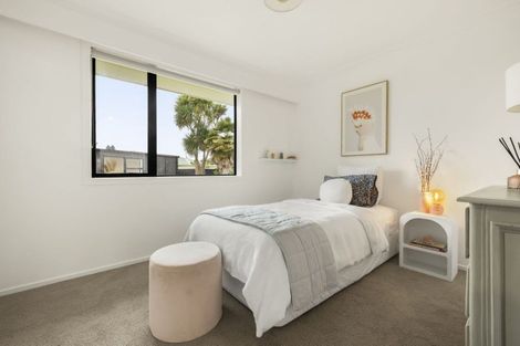 Photo of property in 40 Wordsworth Street, Leamington, Cambridge, 3432