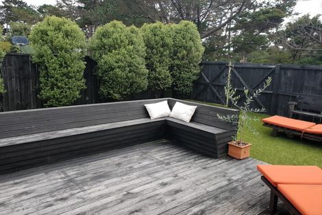 Photo of property in 30 Hobby Avenue, Birkdale, Auckland, 0626