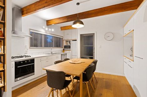 Photo of property in 5 Kotinga Avenue, Glen Eden, Auckland, 0602