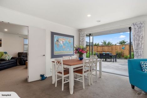 Photo of property in 12 Evelyn Place, Papamoa Beach, Papamoa, 3118