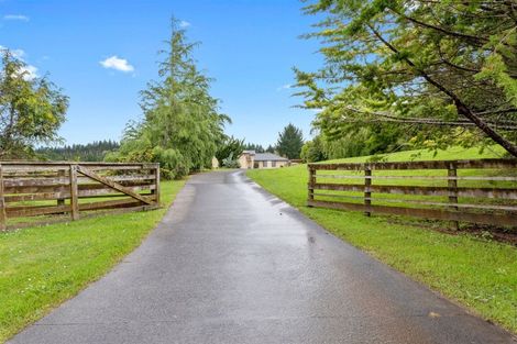 Photo of property in 34 Terry Smyth Drive, Kumeu, 0892