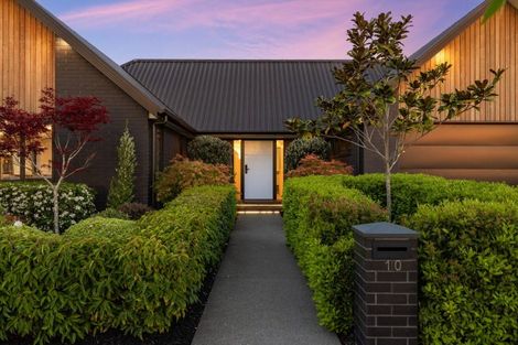 Photo of property in 10 Polish Settlers Place, Marshland, Christchurch, 8083