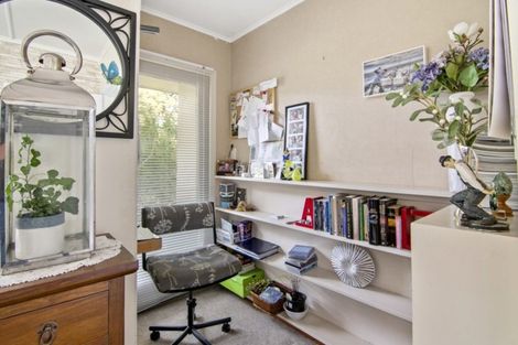 Photo of property in 19 Johnstone Loop, Tasman, Upper Moutere, 7175