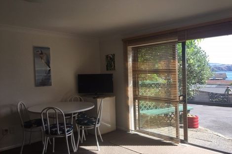 Photo of property in 10 Cluny Road, Plimmerton, Porirua, 5026