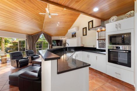 Photo of property in 16 Willow Grove, Morrinsville, 3300