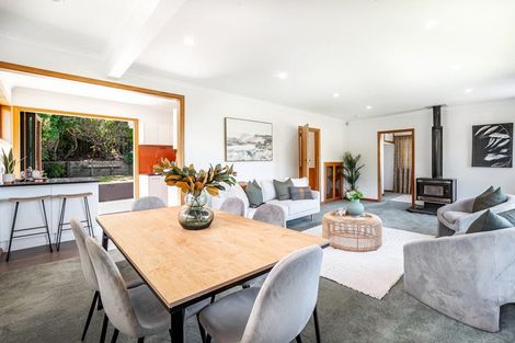 Photo of property in 45 Maungaraki Road, Korokoro, Lower Hutt, 5012