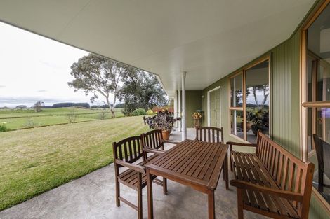 Photo of property in 36 Puketotara Road, Rangiotu, Palmerston North, 4477