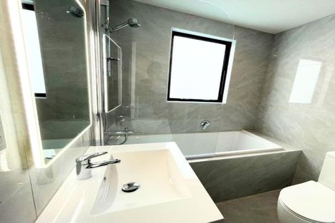 Photo of property in 6a Poruru Close, Papakura, 2110