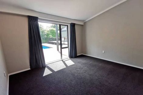 Photo of property in 89 Avonhead Road, Avonhead, Christchurch, 8042