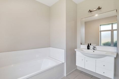 Photo of property in 7 Melville Crescent, Rolleston, 7614