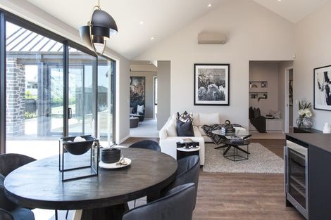 Photo of property in 4 Kukupa Lane, Long Bay, Auckland, 0630