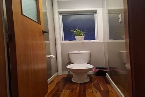 Photo of property in 1/142 Clovelly Road, Bucklands Beach, Auckland, 2012