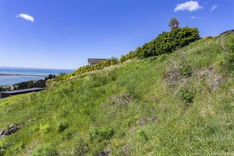 Photo of property in 307 Mount Pleasant Road, Mount Pleasant, Christchurch, 8081