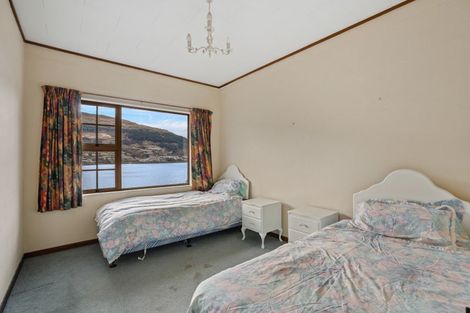 Photo of property in 367 Peninsula Road, Kelvin Heights, Queenstown, 9300