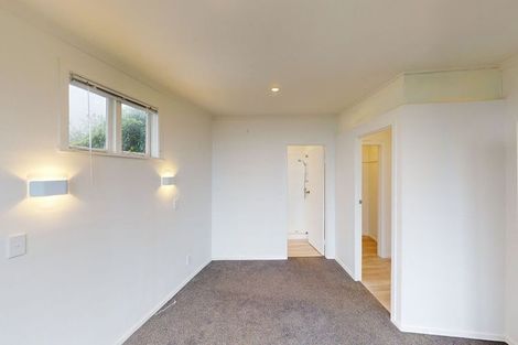 Photo of property in 43b Harbour View Road, Northland, Wellington, 6012