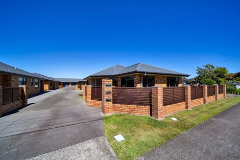 Photo of property in 14 Milmoe Street, Hawera, 4610